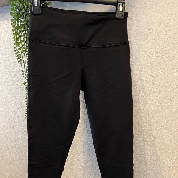 NWOT Prana Pillar Capri Black Sz. Small - Picture 3 of 9